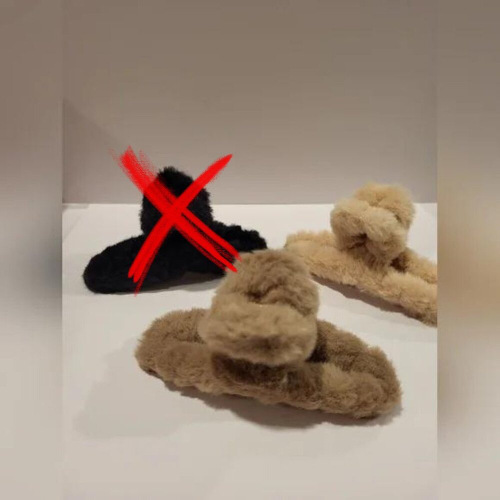 New 2pk Furry Hair Clips